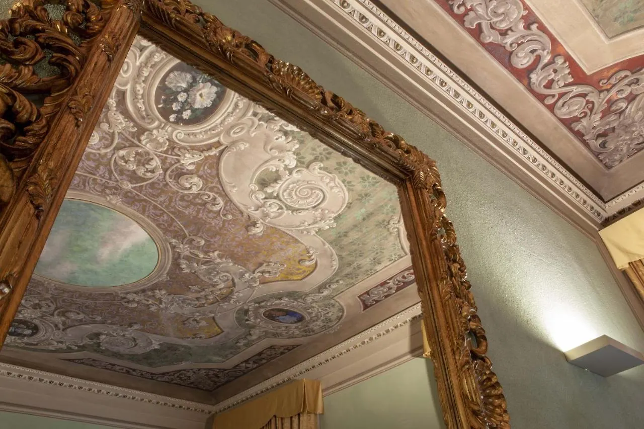 Hotel Rua Frati 48 In San Francesco Modena