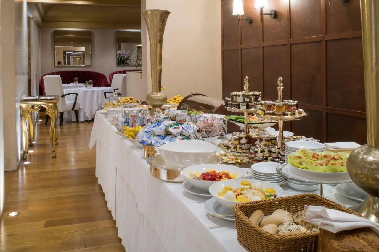 Hotel Rua Frati 48 In San Francesco Modena
